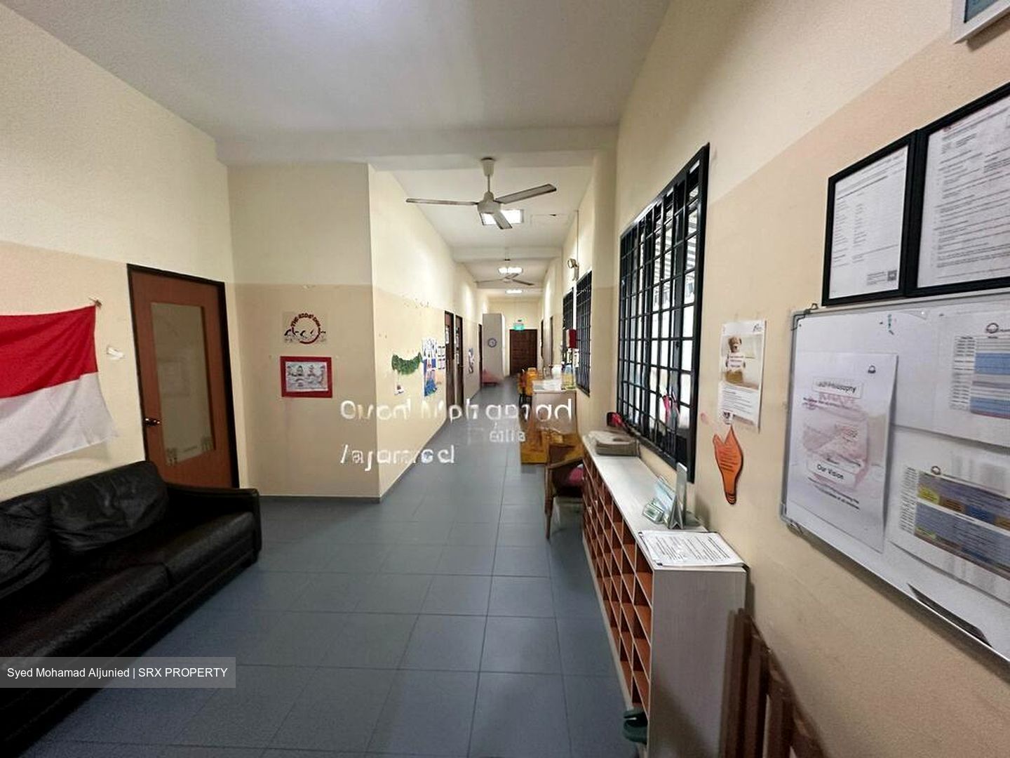 Palm Lodge (D14), Retail #472293921